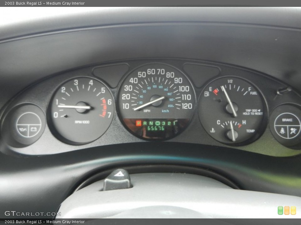 Medium Gray Interior Gauges for the 2003 Buick Regal LS #62837910