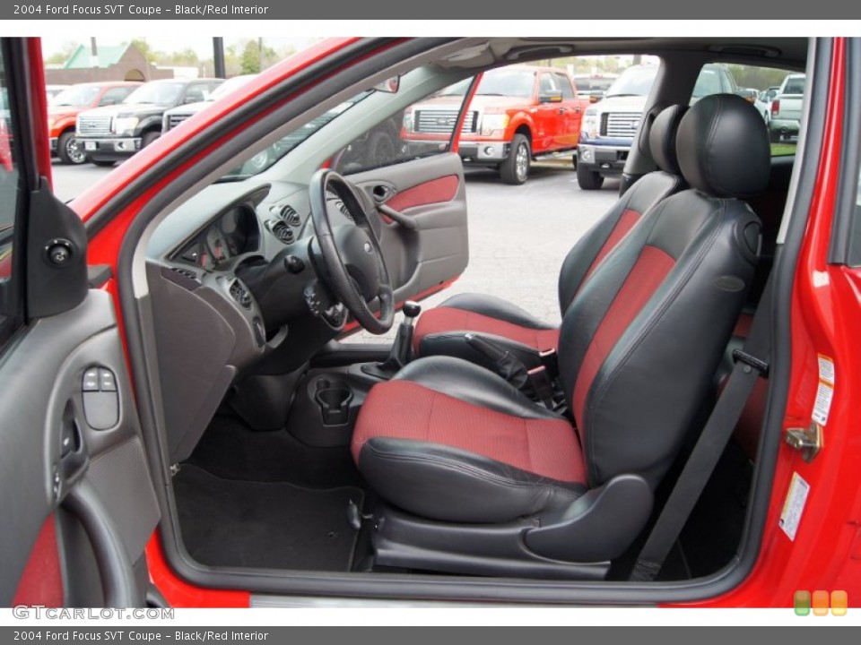 Black/Red Interior Photo for the 2004 Ford Focus SVT Coupe #62838231