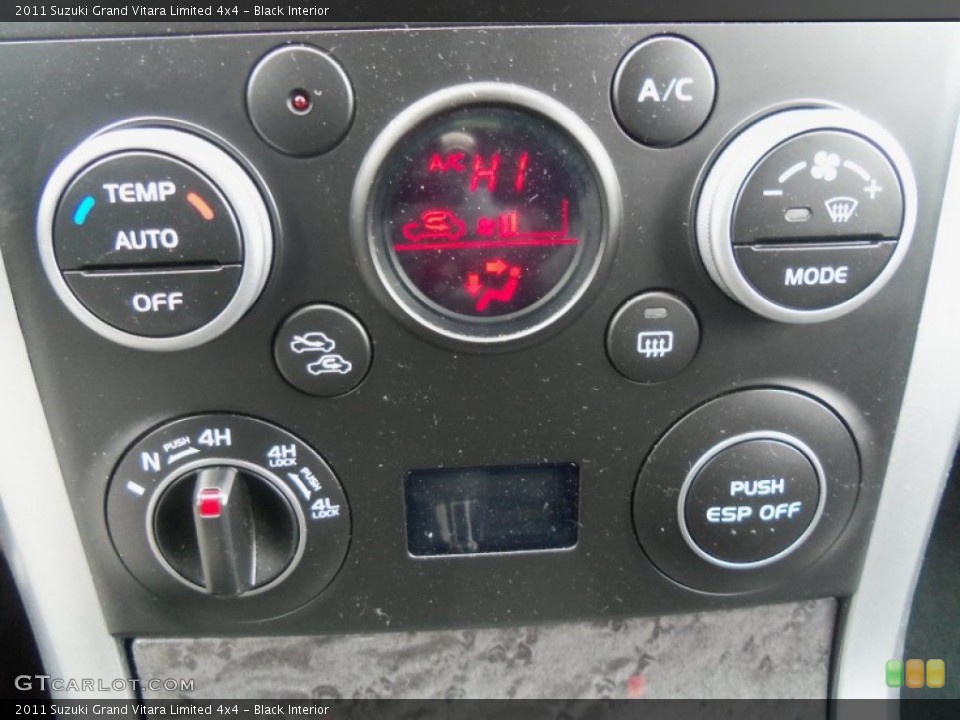 Black Interior Controls for the 2011 Suzuki Grand Vitara Limited 4x4 #62852710