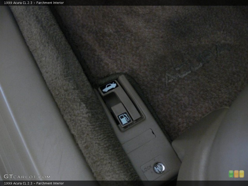 Parchment Interior Controls for the 1999 Acura CL 2.3 #62875448