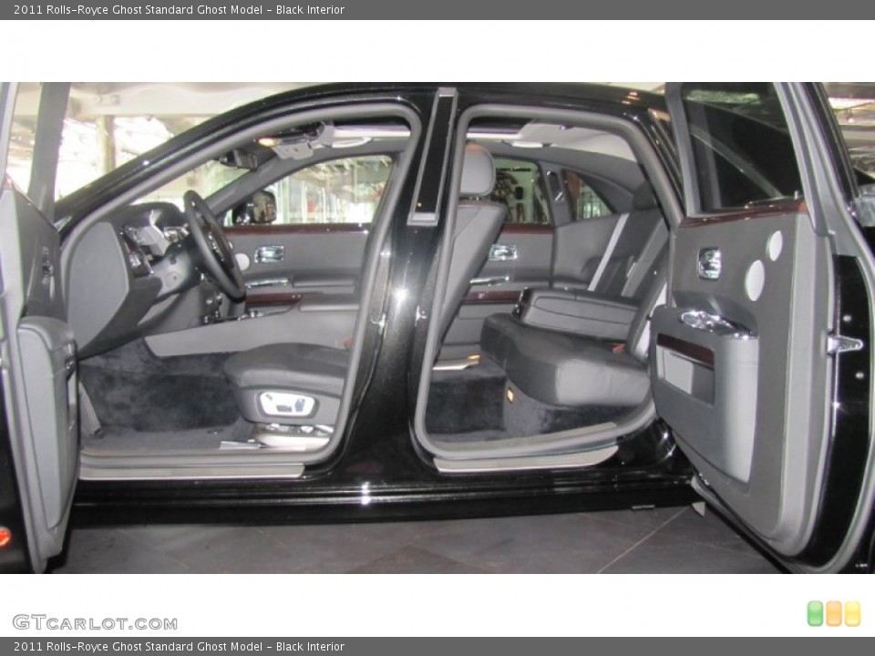 Black Interior Photo for the 2011 Rolls-Royce Ghost  #62881859