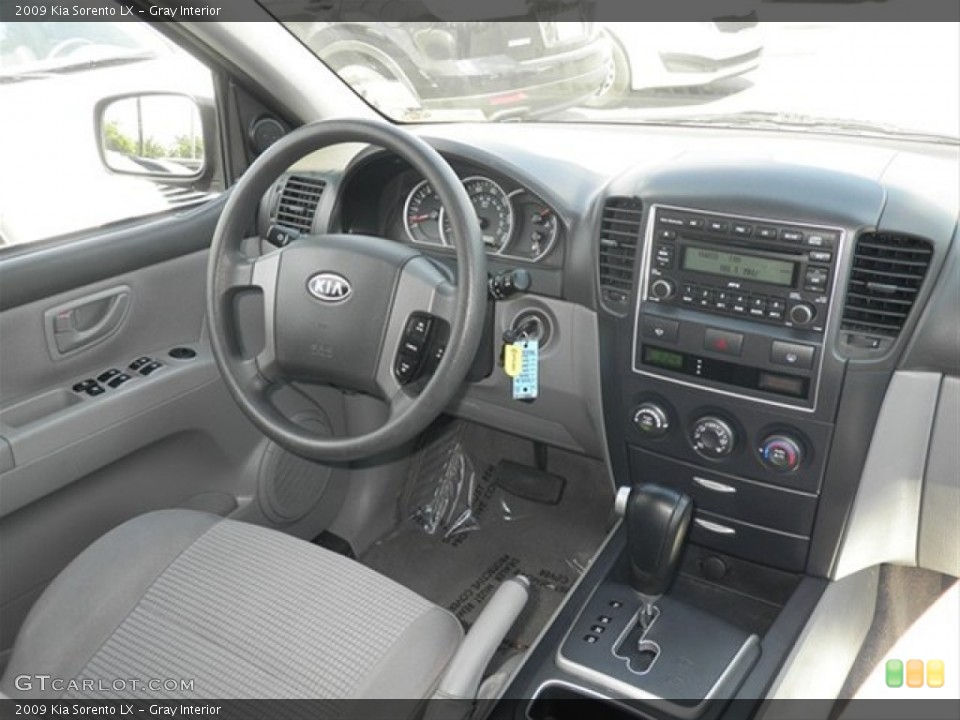 Gray Interior Dashboard for the 2009 Kia Sorento LX #62901779