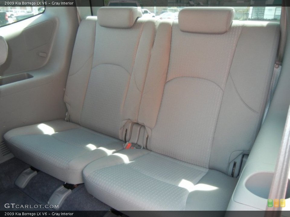 Gray Interior Rear Seat for the 2009 Kia Borrego LX V6 #62909828