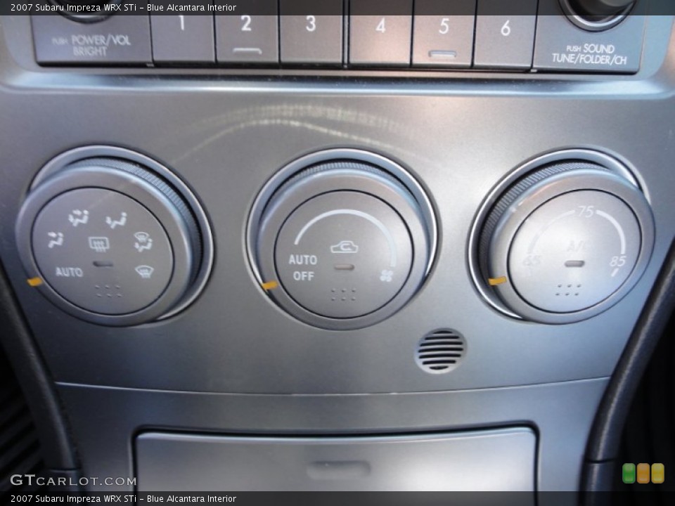 Blue Alcantara Interior Controls for the 2007 Subaru Impreza WRX STi #62943017