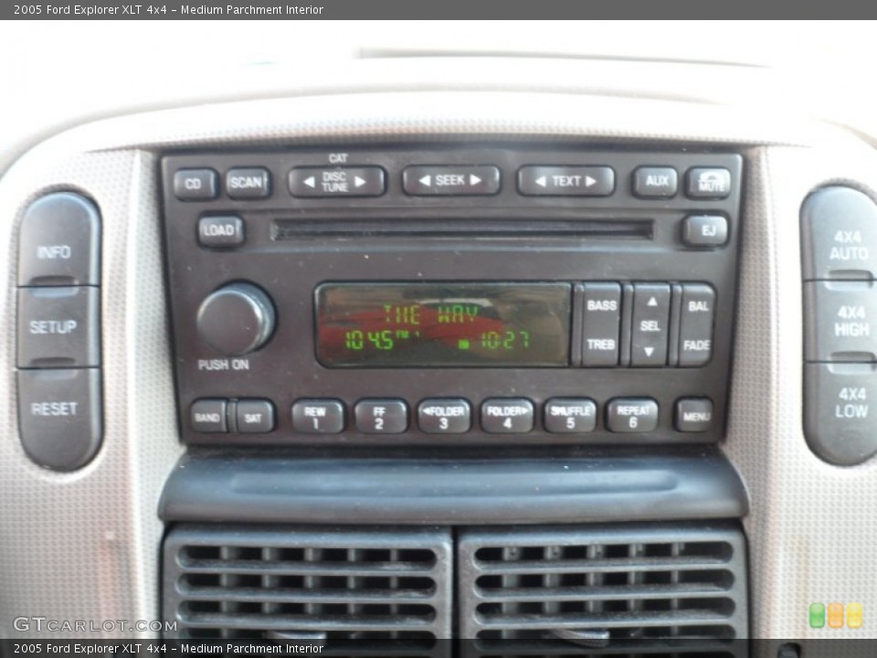 Medium Parchment Interior Audio System for the 2005 Ford Explorer XLT 4x4 #62958205