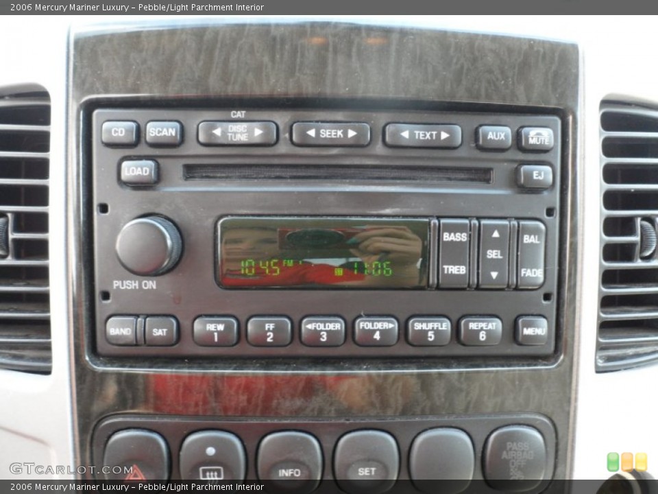 Pebble/Light Parchment Interior Controls for the 2006 Mercury Mariner Luxury #62960437