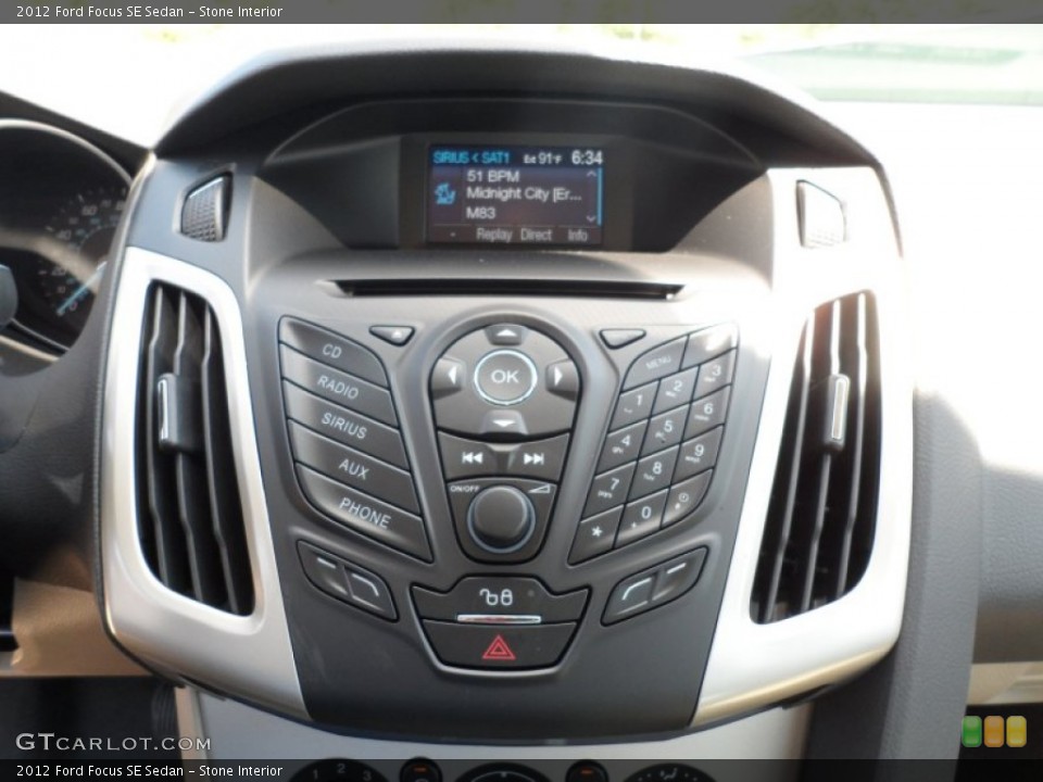 Stone Interior Controls for the 2012 Ford Focus SE Sedan #62962354