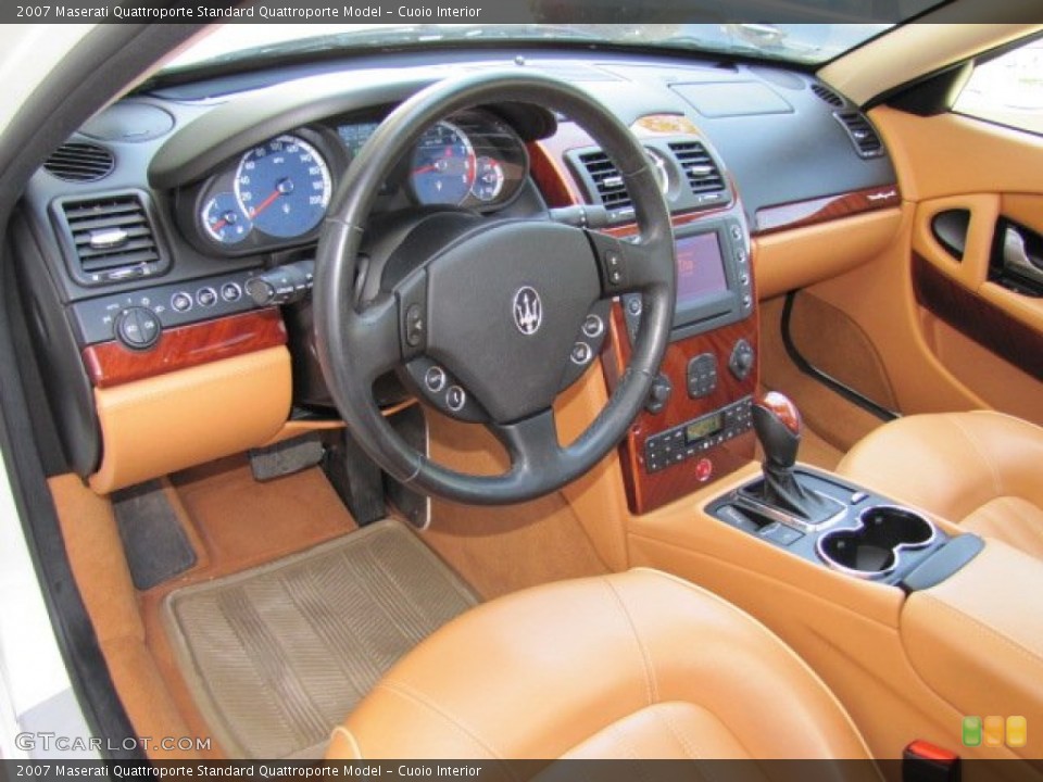 Cuoio Interior Dashboard for the 2007 Maserati Quattroporte  #62963608