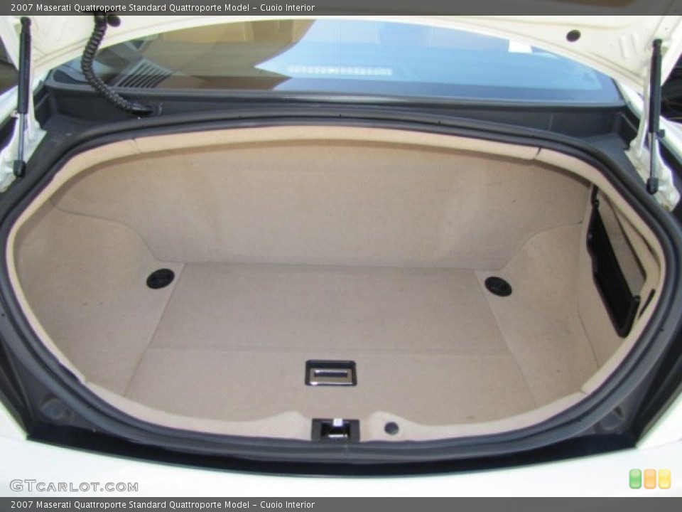 Cuoio Interior Trunk for the 2007 Maserati Quattroporte  #62963719