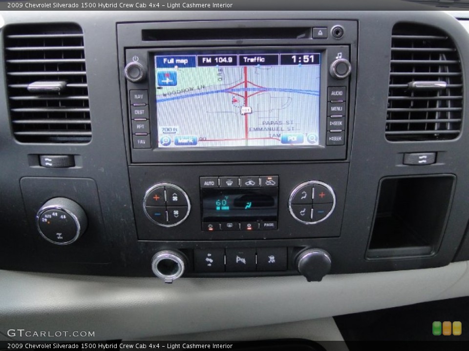 Light Cashmere Interior Navigation for the 2009 Chevrolet Silverado 1500 Hybrid Crew Cab 4x4 #62966043