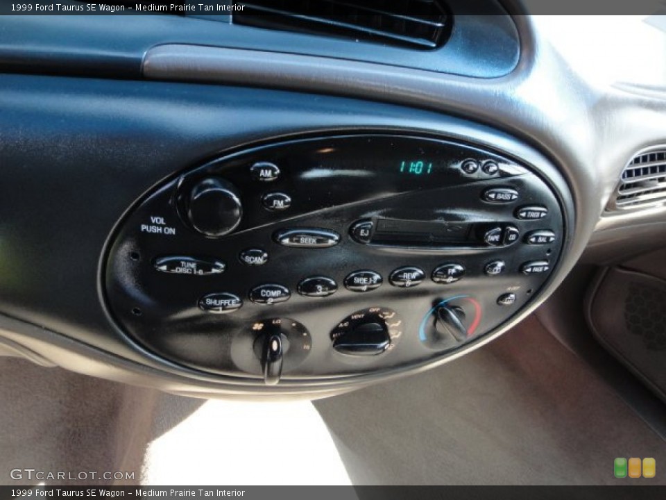 Medium Prairie Tan Interior Controls for the 1999 Ford Taurus SE Wagon #62969169