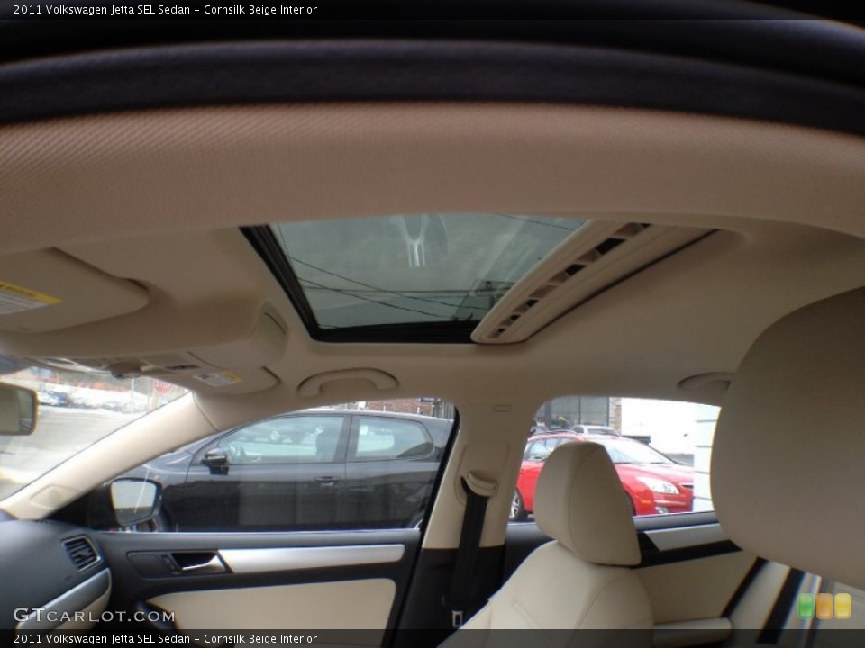 Cornsilk Beige Interior Sunroof for the 2011 Volkswagen Jetta SEL Sedan #62977820