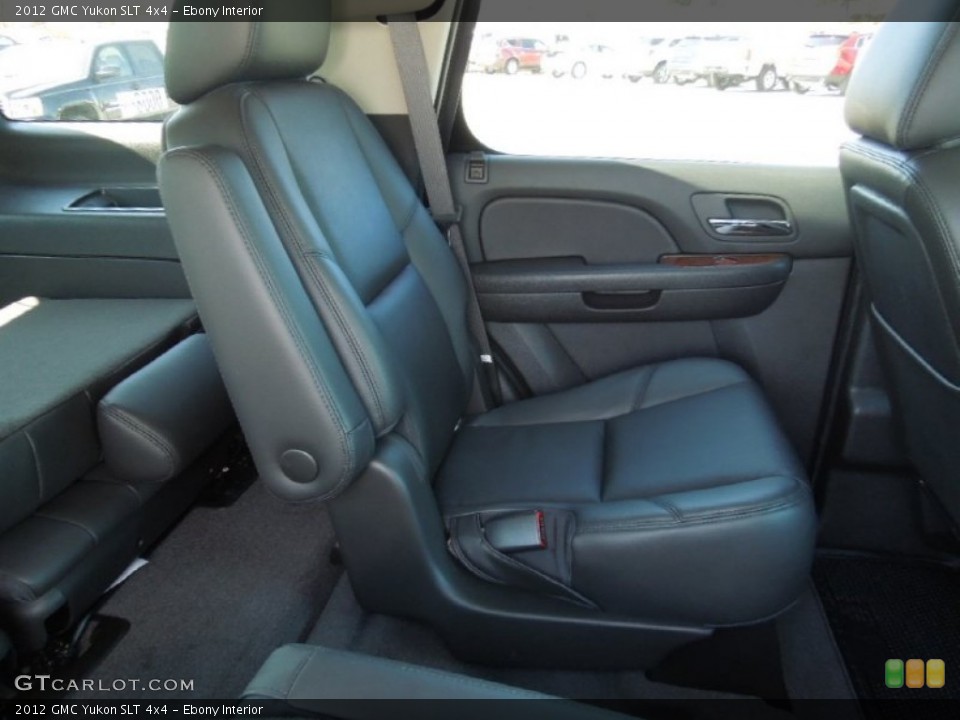 Ebony Interior Photo for the 2012 GMC Yukon SLT 4x4 #62979017