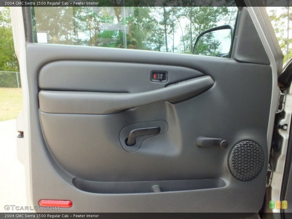 Pewter Interior Door Panel for the 2004 GMC Sierra 1500 Regular Cab #62981567