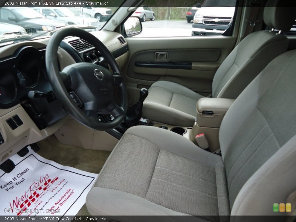 Gray Interior Photo for the 2003 Nissan Frontier XE V6 Crew Cab 4x4 #62987144