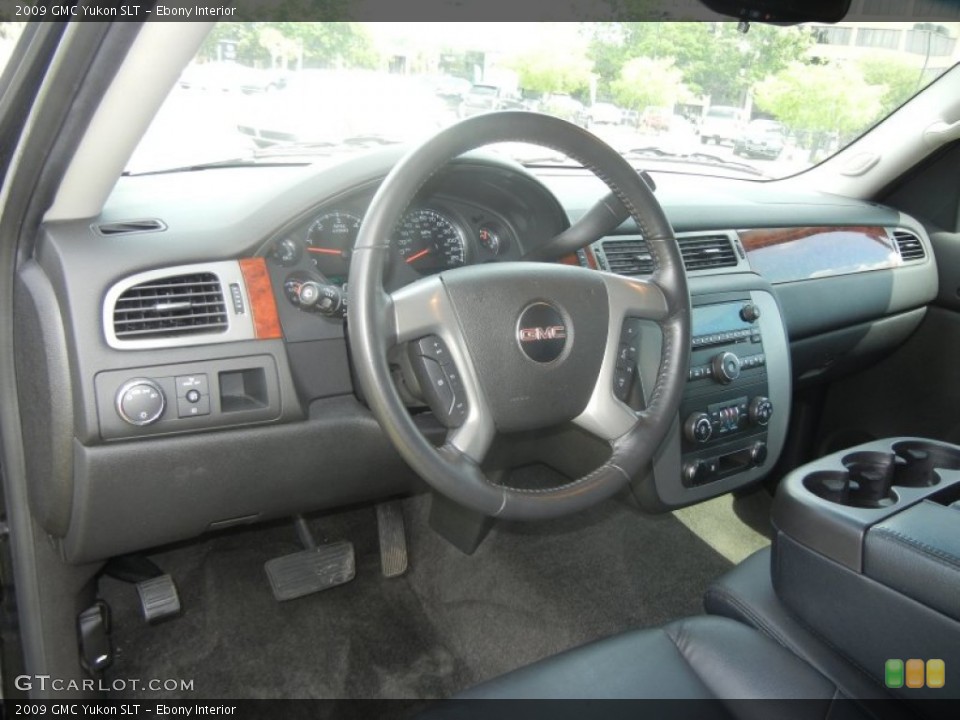 Ebony Interior Dashboard for the 2009 GMC Yukon SLT #62989712