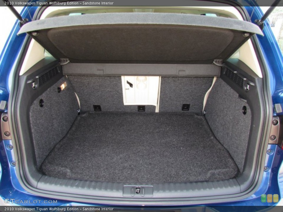 Sandstone Interior Trunk for the 2010 Volkswagen Tiguan Wolfsburg Edition #63010022