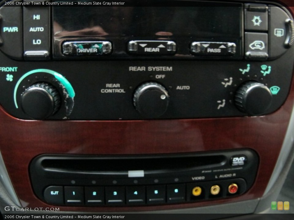 Medium Slate Gray Interior Controls for the 2006 Chrysler Town & Country Limited #63011321