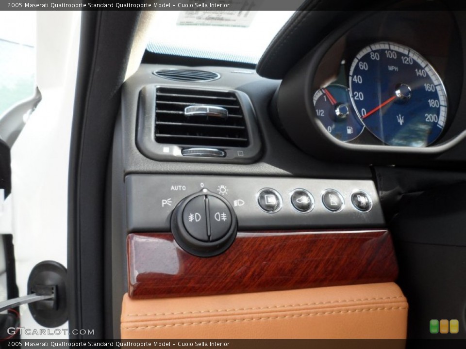 Cuoio Sella Interior Controls for the 2005 Maserati Quattroporte  #63029013