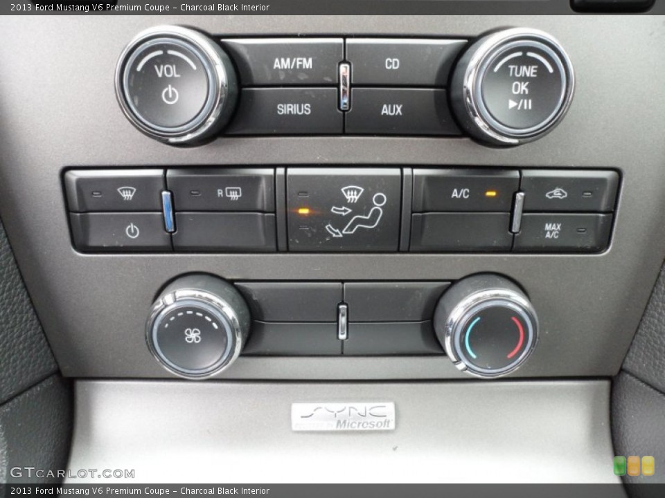 Charcoal Black Interior Controls for the 2013 Ford Mustang V6 Premium Coupe #63039178