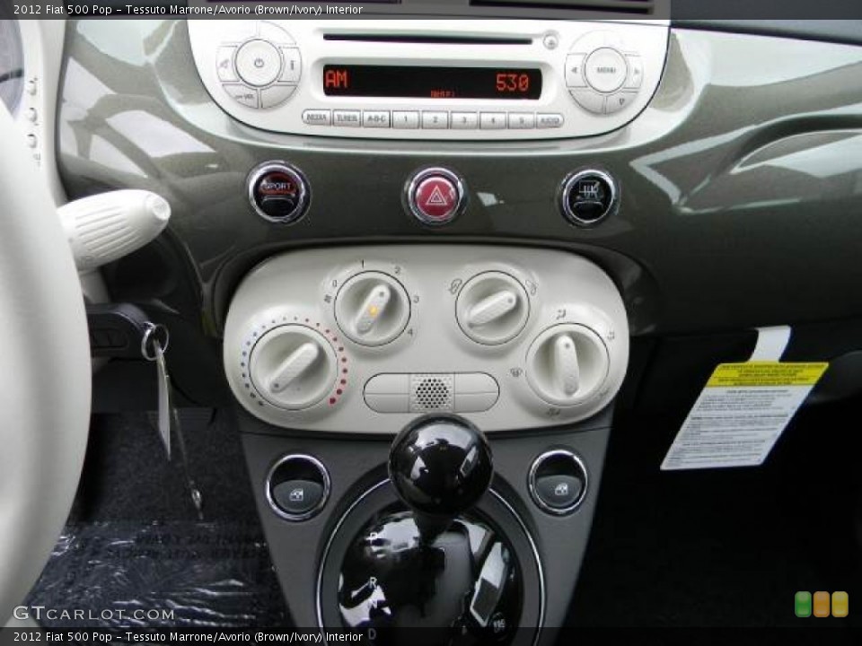 Tessuto Marrone/Avorio (Brown/Ivory) Interior Controls for the 2012 Fiat 500 Pop #63071720