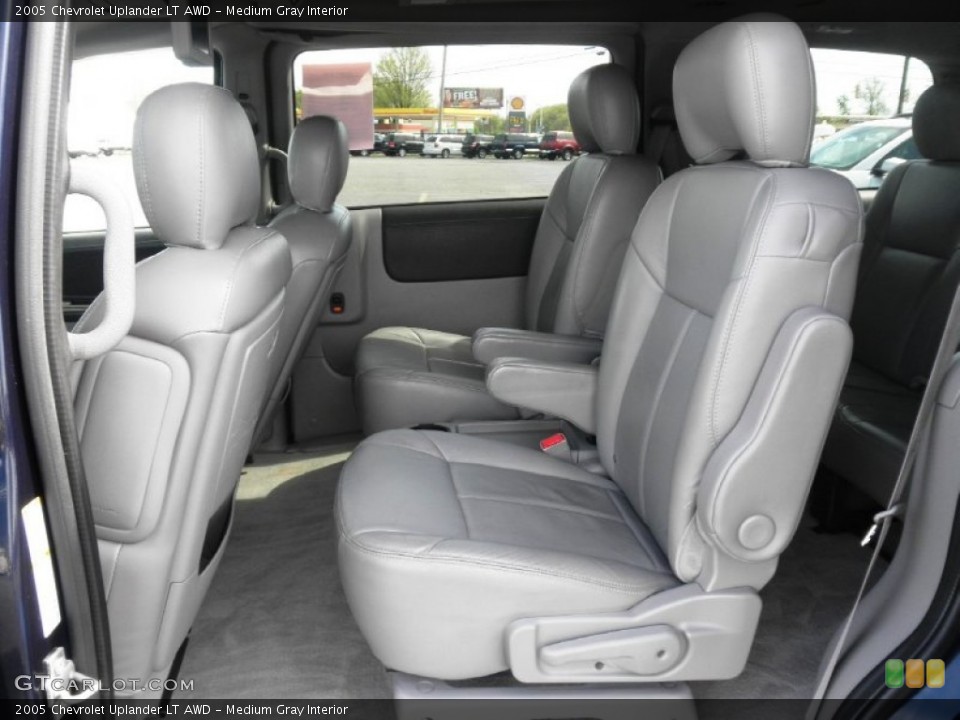 Medium Gray Interior Rear Seat for the 2005 Chevrolet Uplander LT AWD #63079898