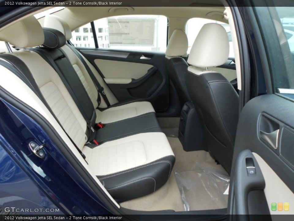 2 Tone Cornsilk/Black Interior Photo for the 2012 Volkswagen Jetta SEL Sedan #63083695