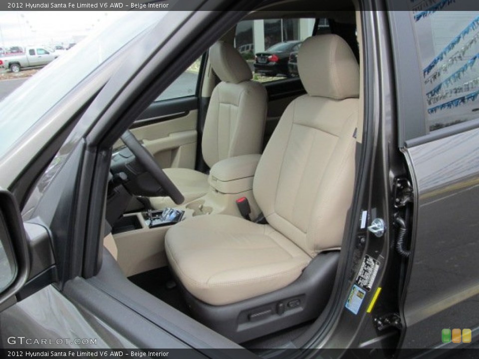 Beige Interior Photo for the 2012 Hyundai Santa Fe Limited V6 AWD #63090171