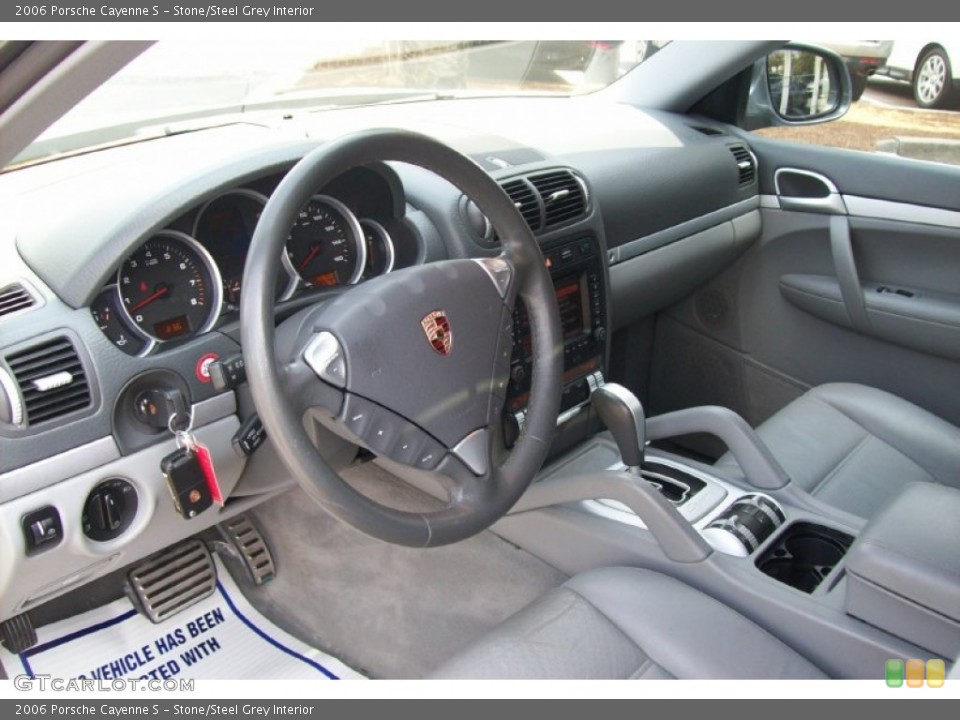 Stone/Steel Grey Interior Photo for the 2006 Porsche Cayenne S #63095645
