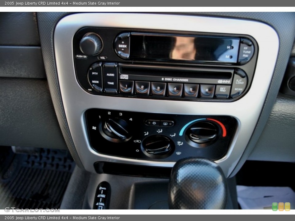 Medium Slate Gray Interior Controls for the 2005 Jeep Liberty CRD Limited 4x4 #63107030
