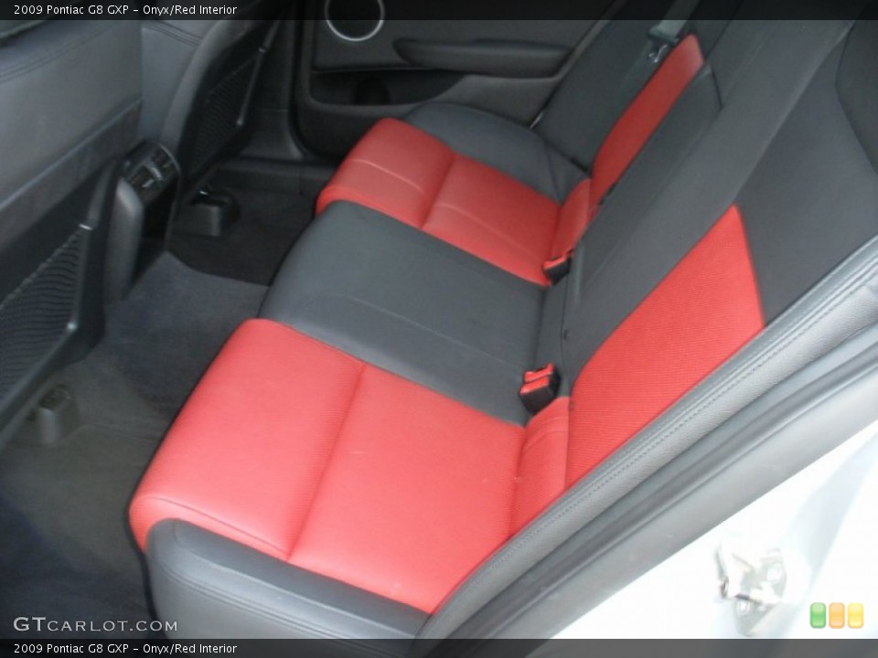 Onyx/Red Interior Photo for the 2009 Pontiac G8 GXP #63120347