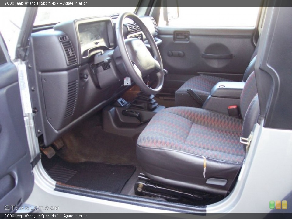 Agate Interior Photo for the 2000 Jeep Wrangler Sport 4x4 #63123449