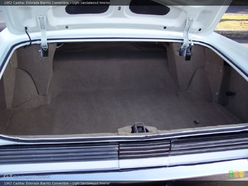 Light Sandalwood Interior Trunk for the 1962 Cadillac Eldorado Biarritz Convertible #63124535