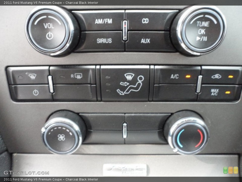 Charcoal Black Interior Controls for the 2011 Ford Mustang V6 Premium Coupe #63141719