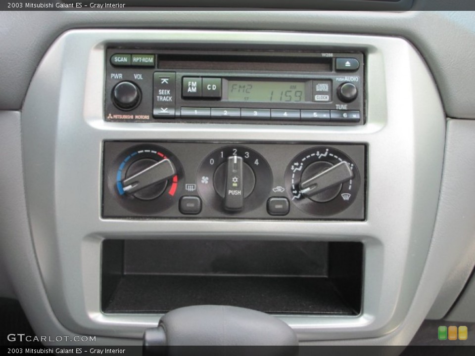 Gray Interior Controls for the 2003 Mitsubishi Galant ES #63148111