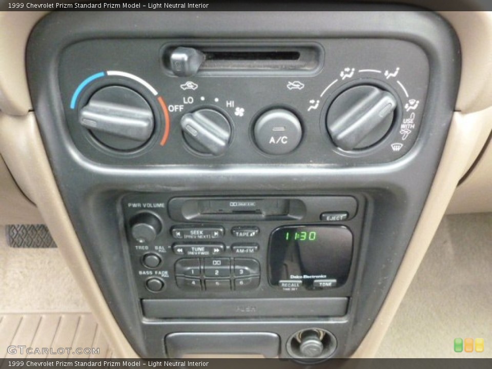 Light Neutral Interior Controls for the 1999 Chevrolet Prizm  #63152470