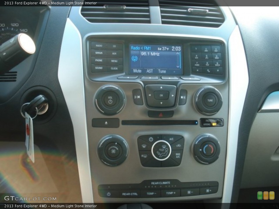 Medium Light Stone Interior Controls for the 2013 Ford Explorer 4WD #63153637