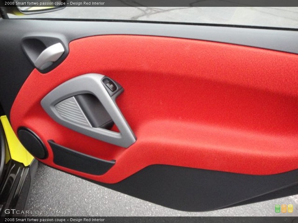 Design Red Interior Door Panel for the 2008 Smart fortwo passion coupe #63155210
