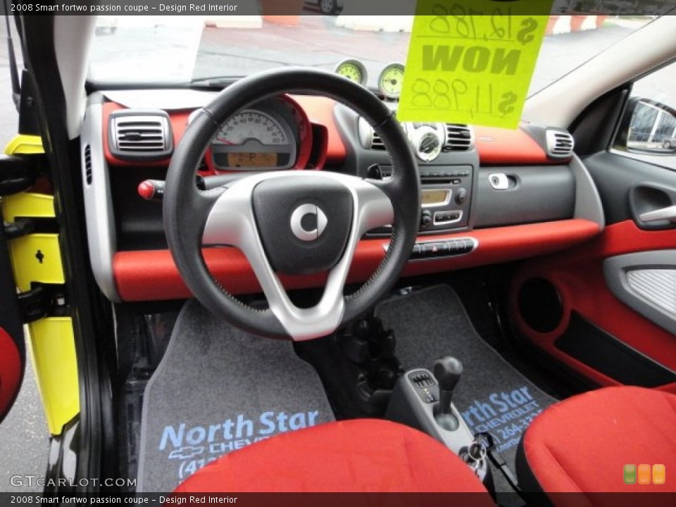 Design Red Interior Dashboard for the 2008 Smart fortwo passion coupe #63155225