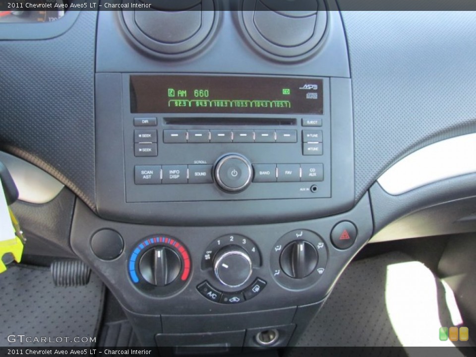 Charcoal Interior Controls for the 2011 Chevrolet Aveo Aveo5 LT #63160305