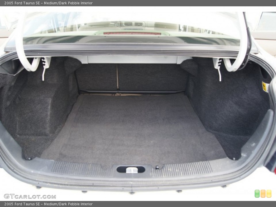 Medium/Dark Pebble Interior Trunk for the 2005 Ford Taurus SE #63162013