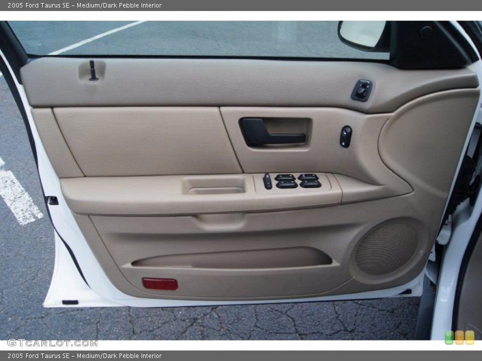 Medium/Dark Pebble Interior Door Panel for the 2005 Ford Taurus SE #63162058