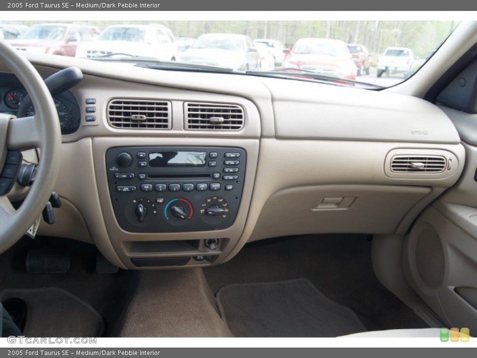 Medium/Dark Pebble Interior Dashboard for the 2005 Ford Taurus SE #63162115