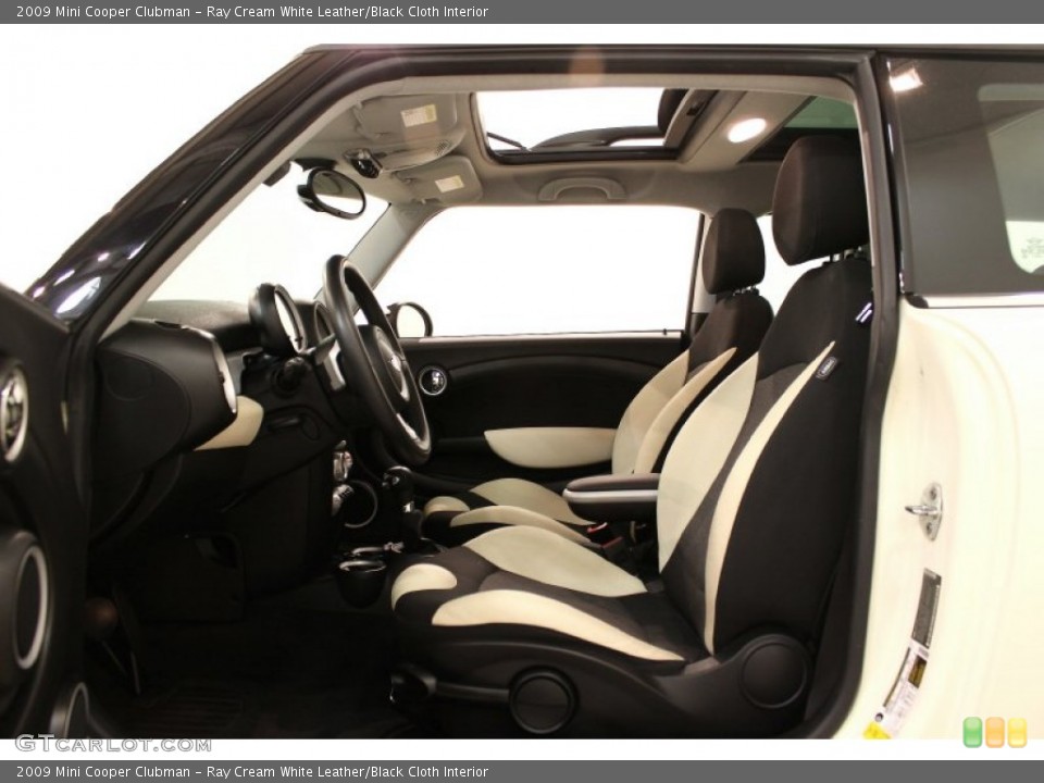 Ray Cream White Leather/Black Cloth Interior Photo for the 2009 Mini Cooper Clubman #63164158