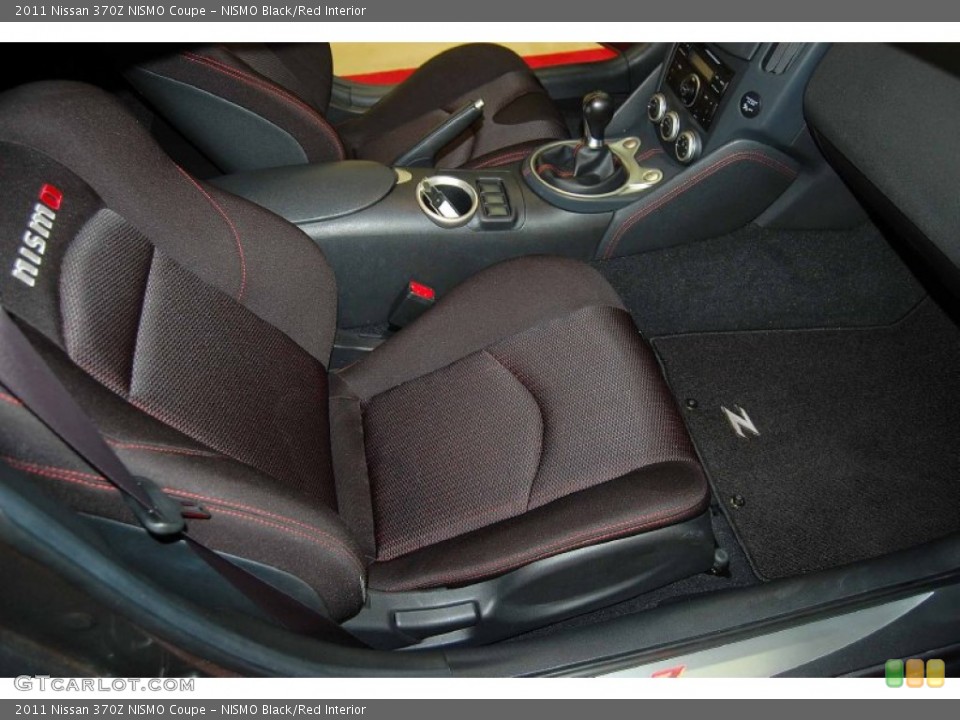 NISMO Black/Red 2011 Nissan 370Z Interiors