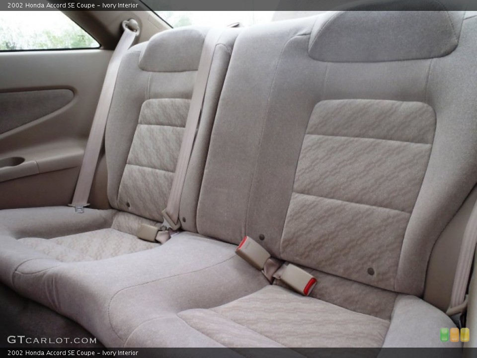 Ivory Interior Photo for the 2002 Honda Accord SE Coupe #63174232