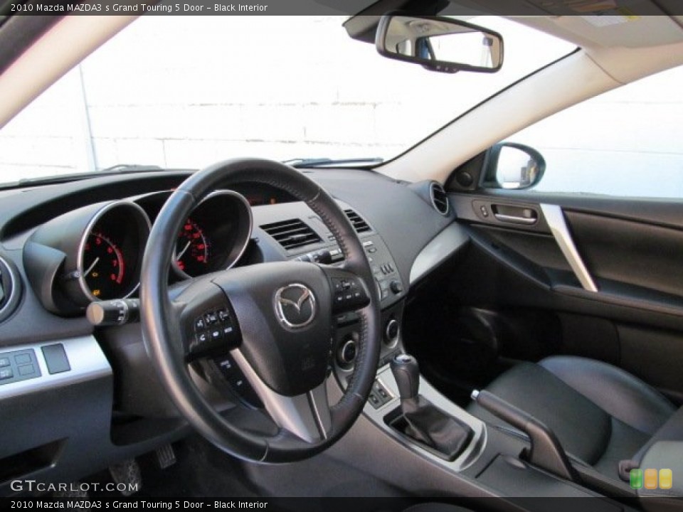 Black Interior Photo for the 2010 Mazda MAZDA3 s Grand Touring 5 Door #63207480