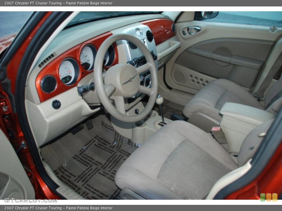 Pastel Pebble Beige Interior Photo for the 2007 Chrysler PT Cruiser Touring #63209595