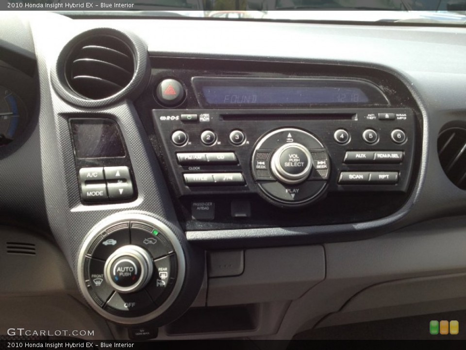 Blue Interior Controls for the 2010 Honda Insight Hybrid EX #63221452