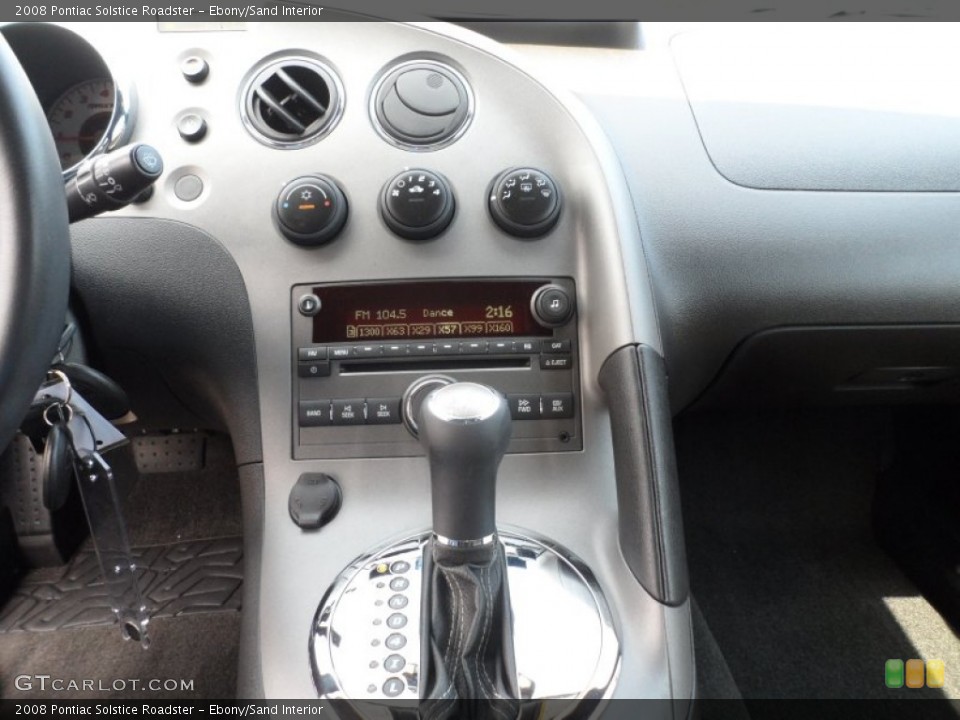 Ebony/Sand Interior Controls for the 2008 Pontiac Solstice Roadster #63225303